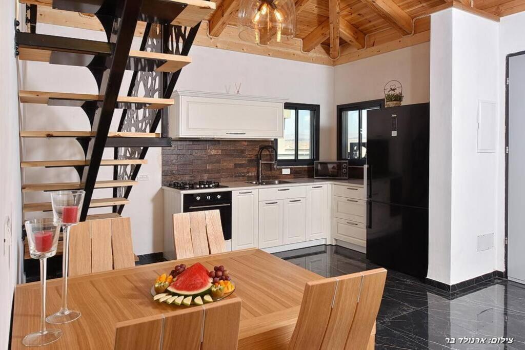 Villa מאיורי בוטיק - וילה מקסימה עם בריכה פרטית ונוף מהמם למשפחות בלבד à Mishmār Hāyardin Extérieur photo